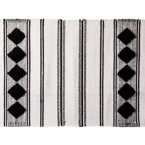 handcrafted 100% cotton rug